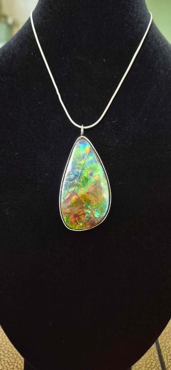 Natural Ammolite Silver Pendant - CGJP16