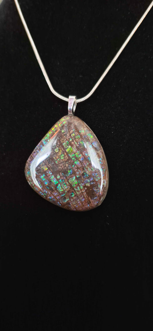 Natural Ammolite Silver Plated Pendant CGJP39 with green, blue and pink colour, view 2